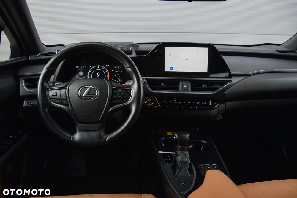 Lexus UX 200 GPF Business 2WD - 8