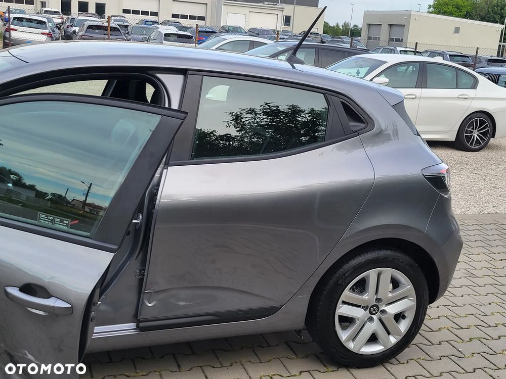 Renault Clio 1.0 TCe Evolution - 29