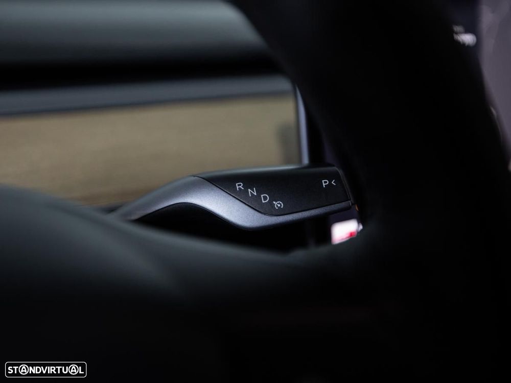 Tesla Model 3 Long Range Tração Integral - 21