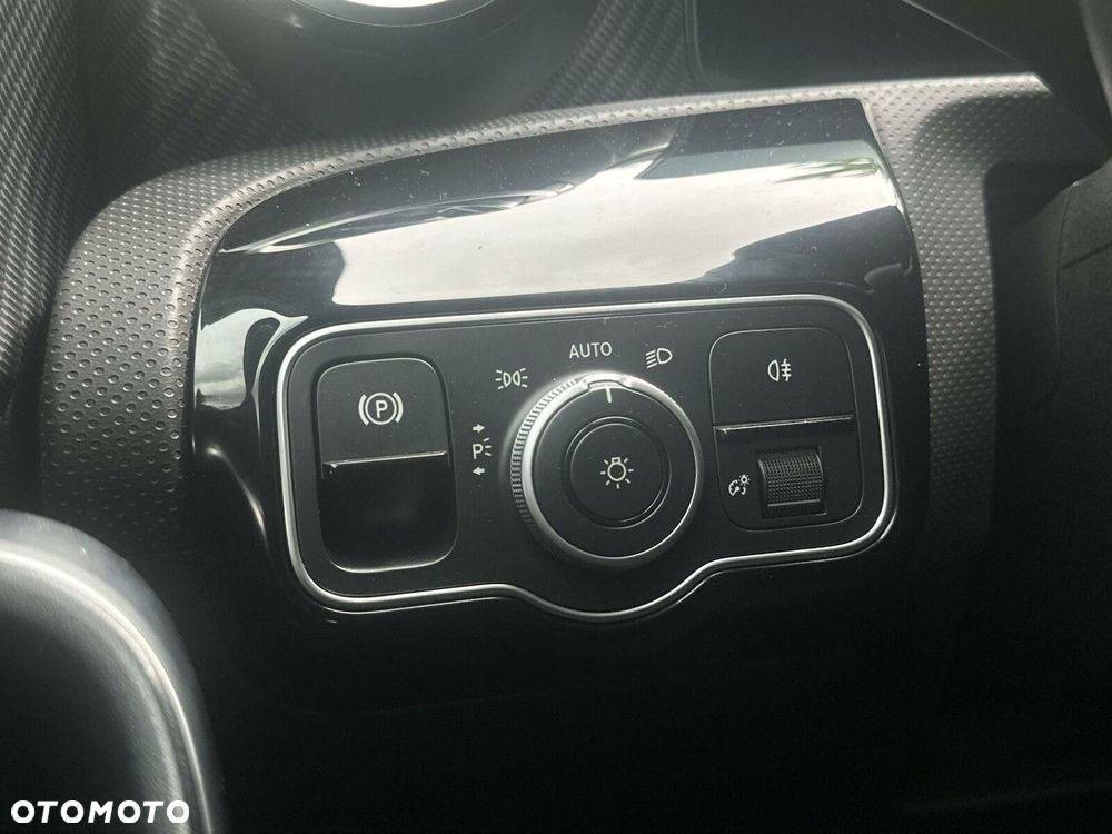 Mercedes-Benz Klasa A - 24