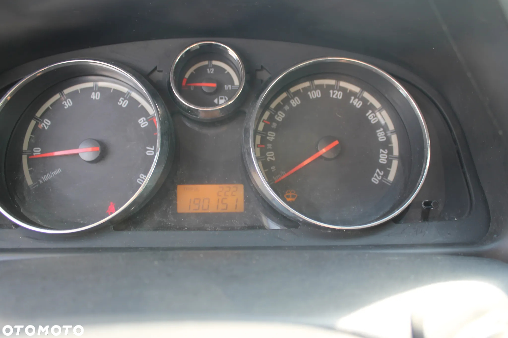 Opel Antara 2.4 - 12