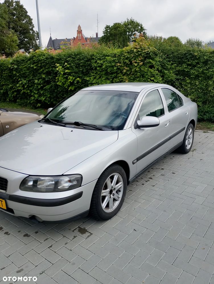 Volvo S60 - 3