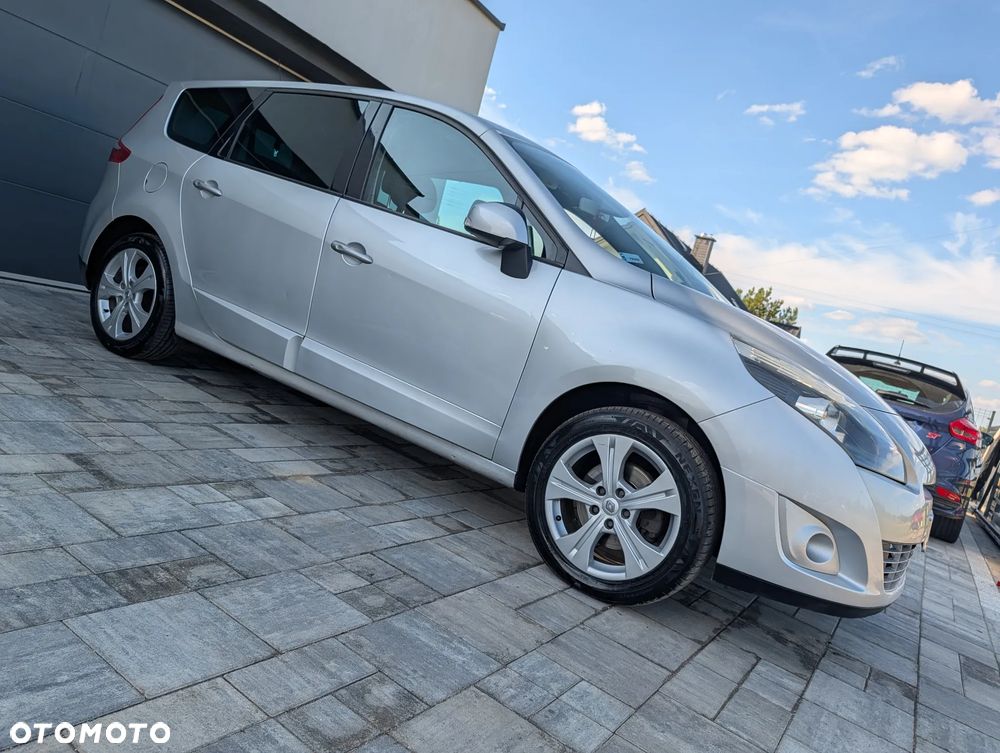 Renault Grand Scenic 1.6 16V Authentique - 2