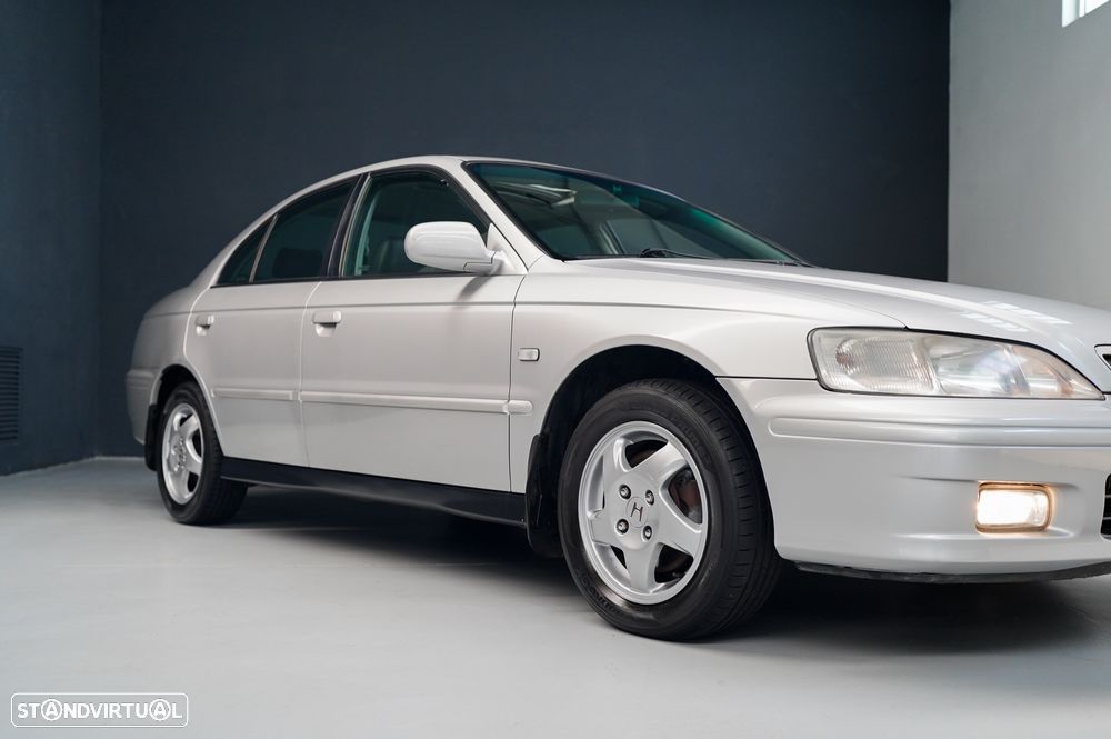 Honda Accord 2.0 ES - 5