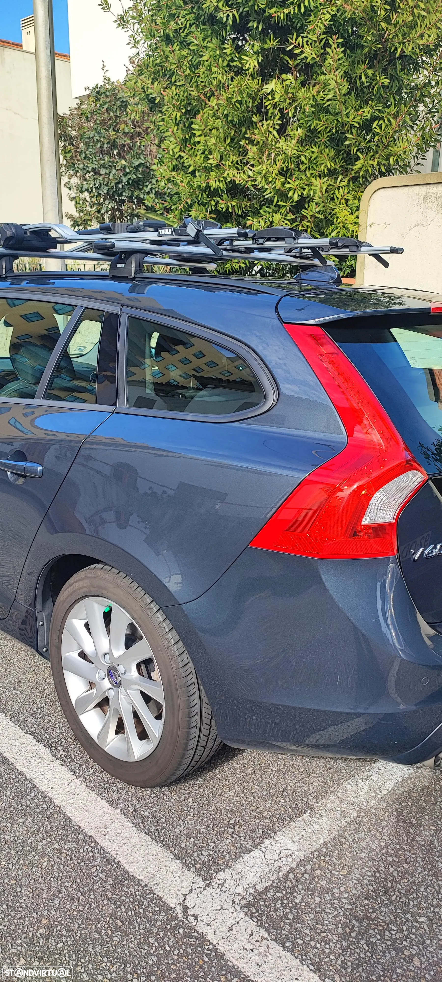 Volvo V60 2.0 D2 Kinetic - 13
