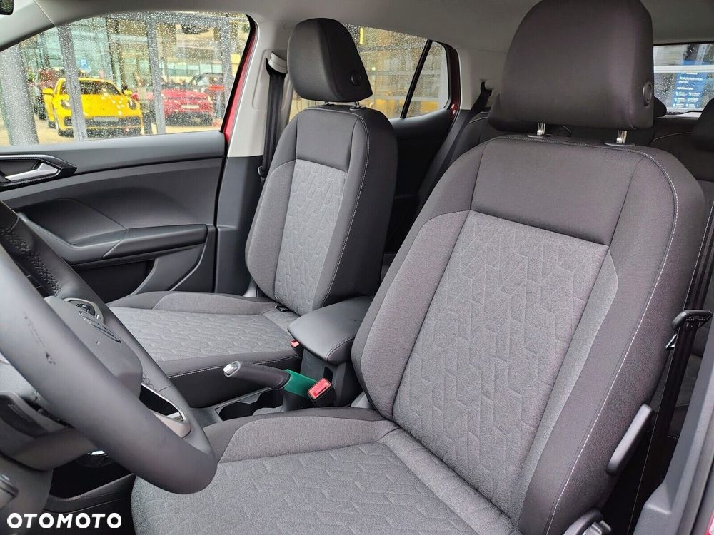 Volkswagen T-Cross - 13