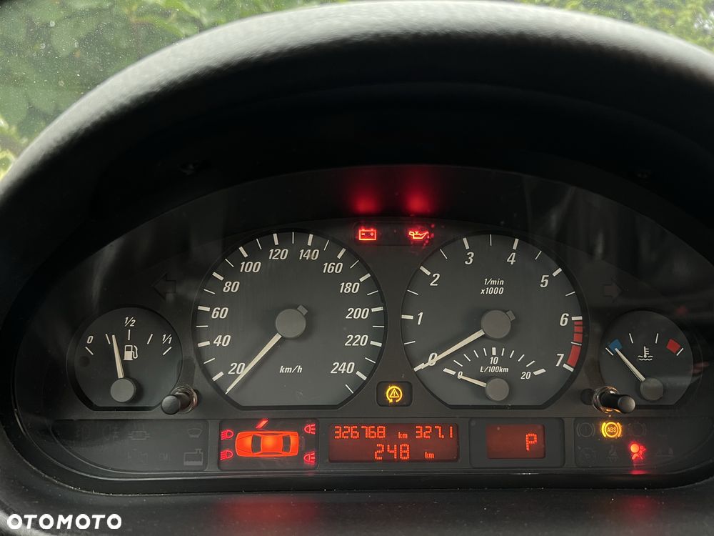 BMW Seria 3 - 8