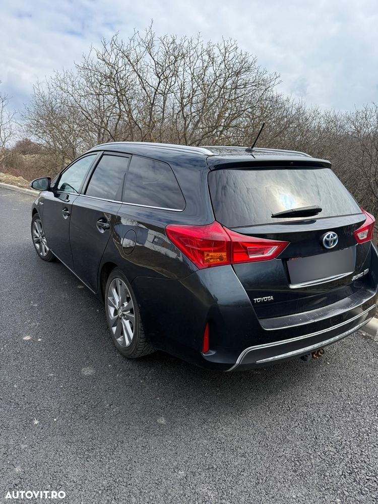 Toyota Auris - 12