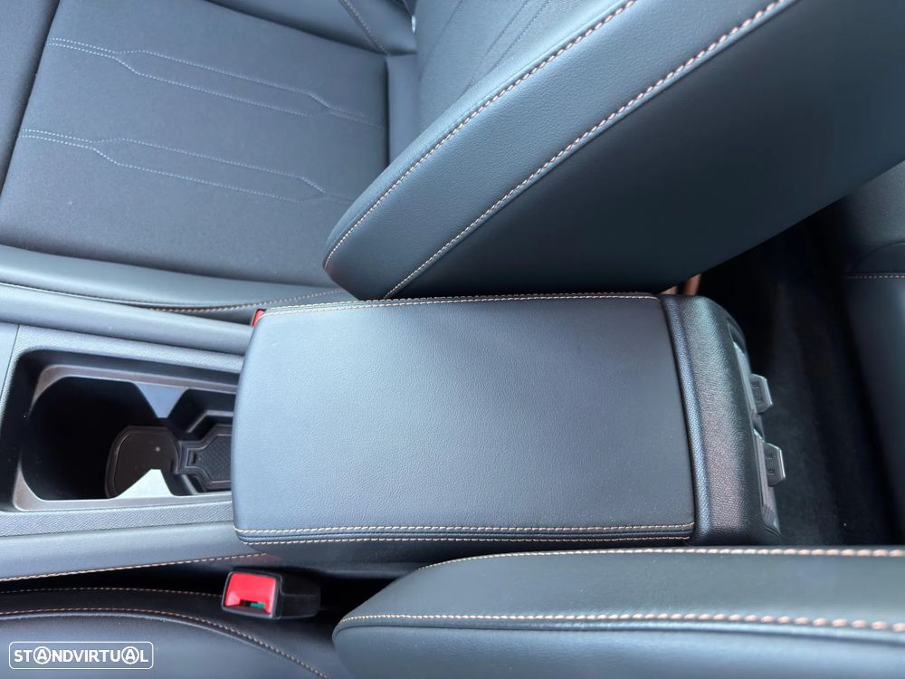 Cupra Formentor 1.5 eTSI DSG - 40