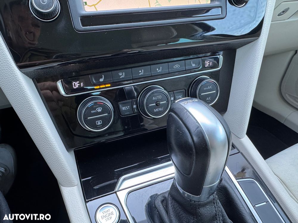 Volkswagen Passat 2.0 TDI DSG Highline - 27