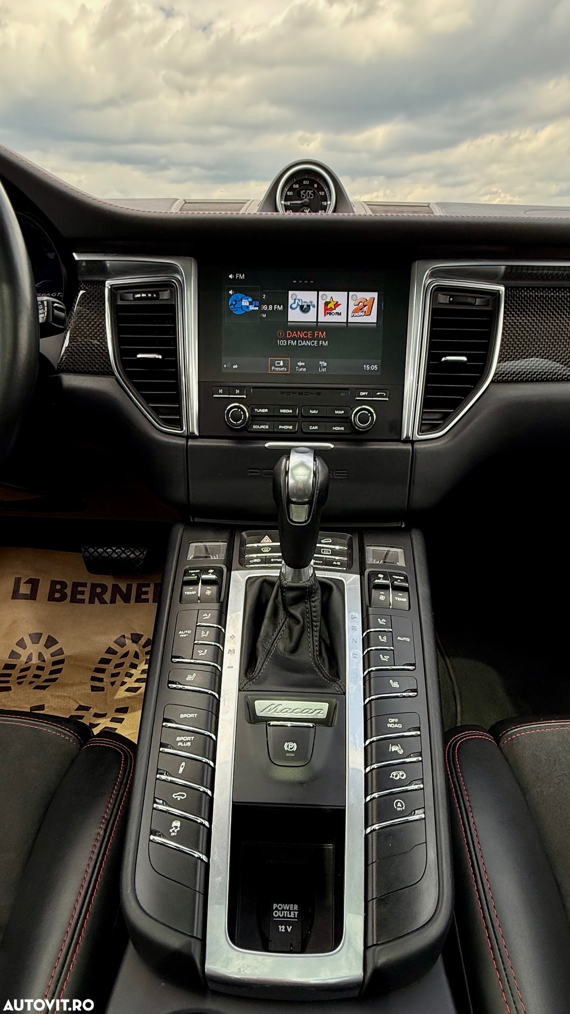 Porsche Macan GTS PDK - 9