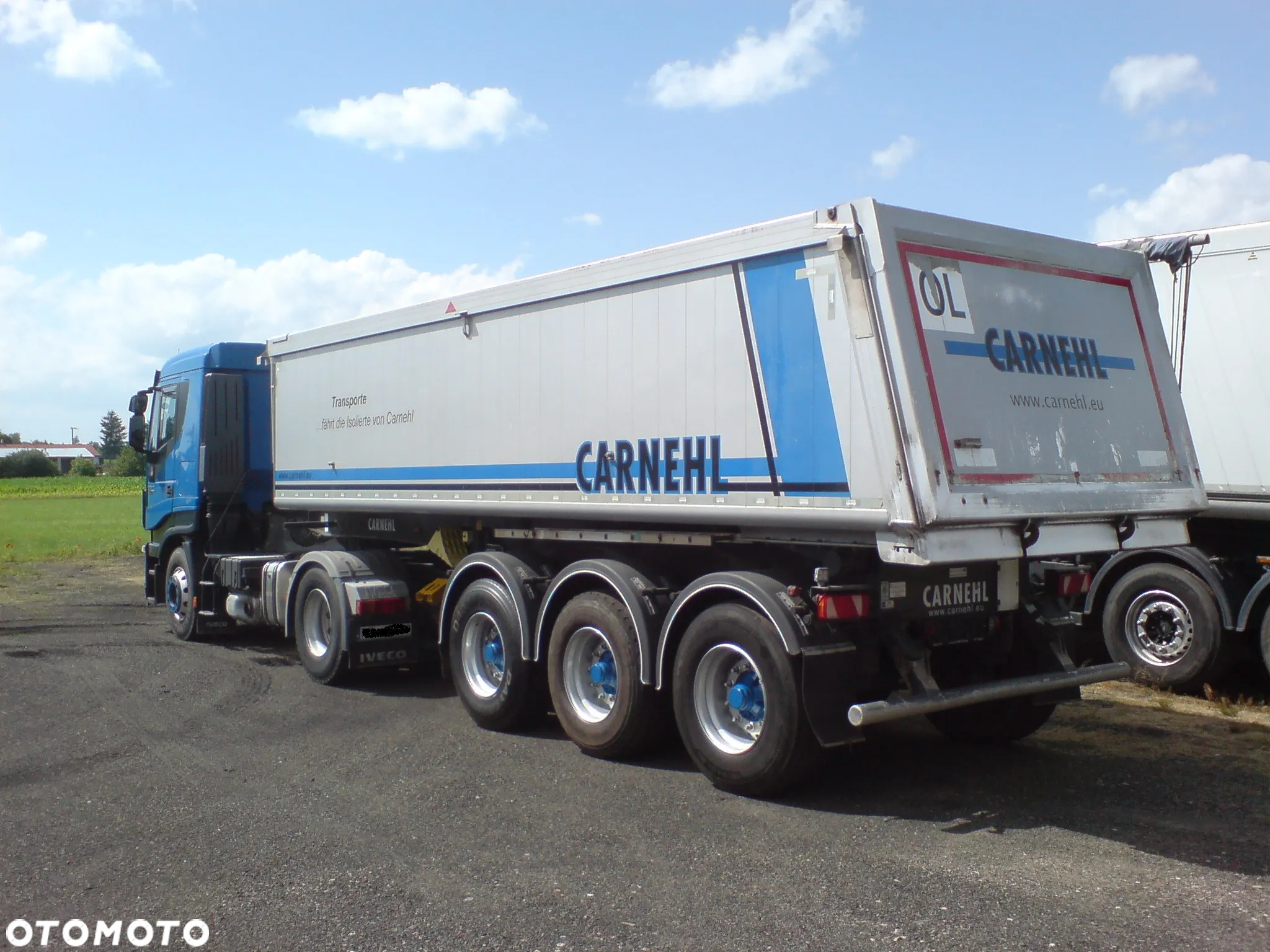 Carnehl CHKS/A 25m3 5460kg wkładka Hardox Thermo Naczepa wywrotka mało eksploatowana - 2