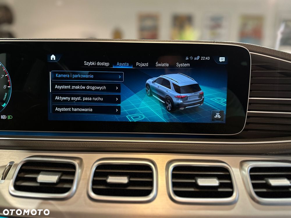 Mercedes-Benz GLE - 28