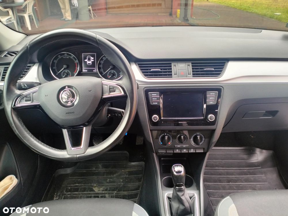 Skoda RAPID 1.0 TSI Ambition - 2