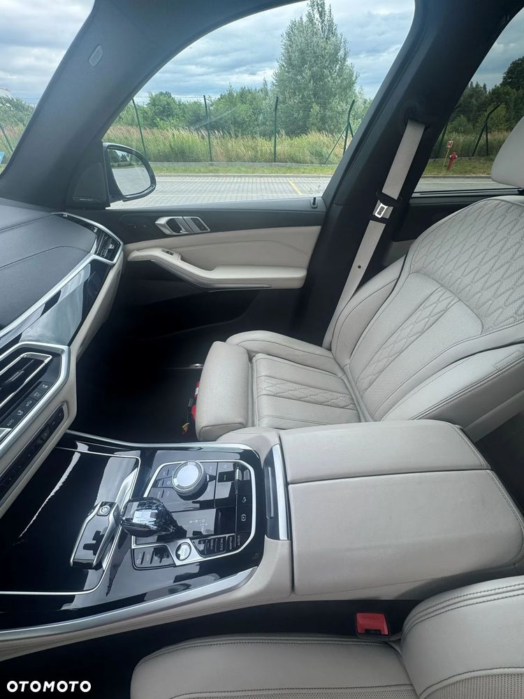 BMW X5 xDrive40i mHEV sport - 11