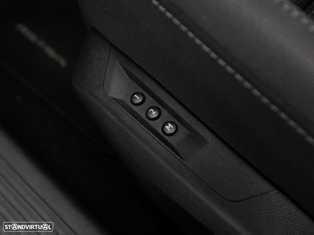 Opel Astra Sports Tourer - 16