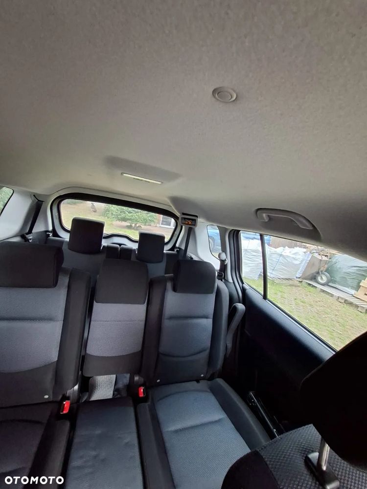 Mazda 5 2.0 Exclusive - 8