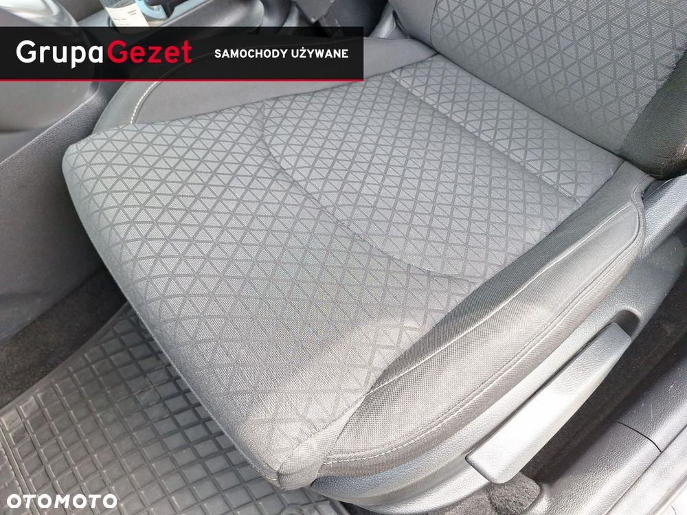 Kia XCeed 1.5 T-GDI M - 12