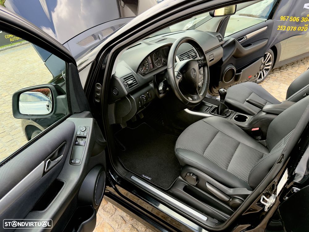 Mercedes-Benz A 160 BlueEFFICIENCY Avantgarde - 36
