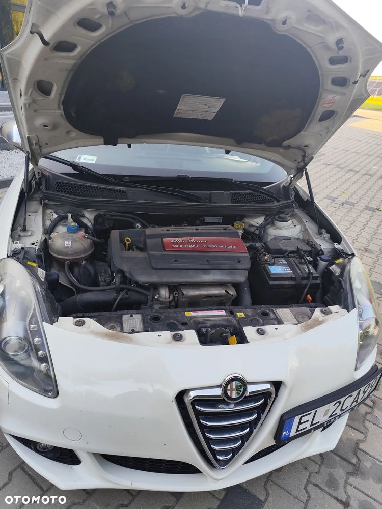 Alfa Romeo Giulietta 1.4 TB MultiAir Distinctive TCT - 13