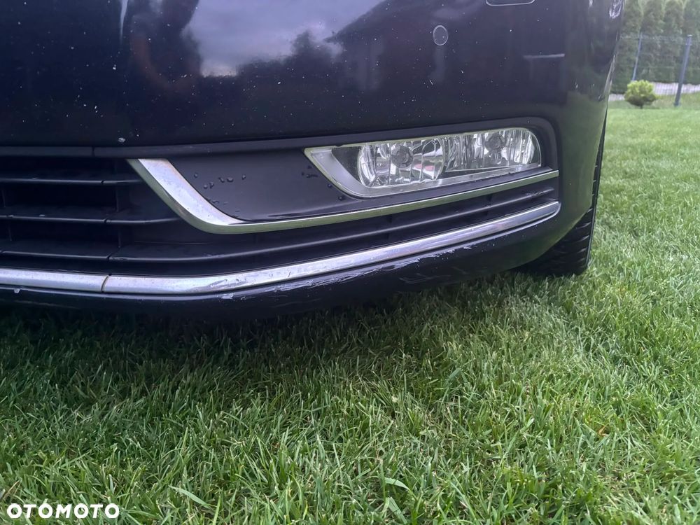 Volkswagen Passat - 10