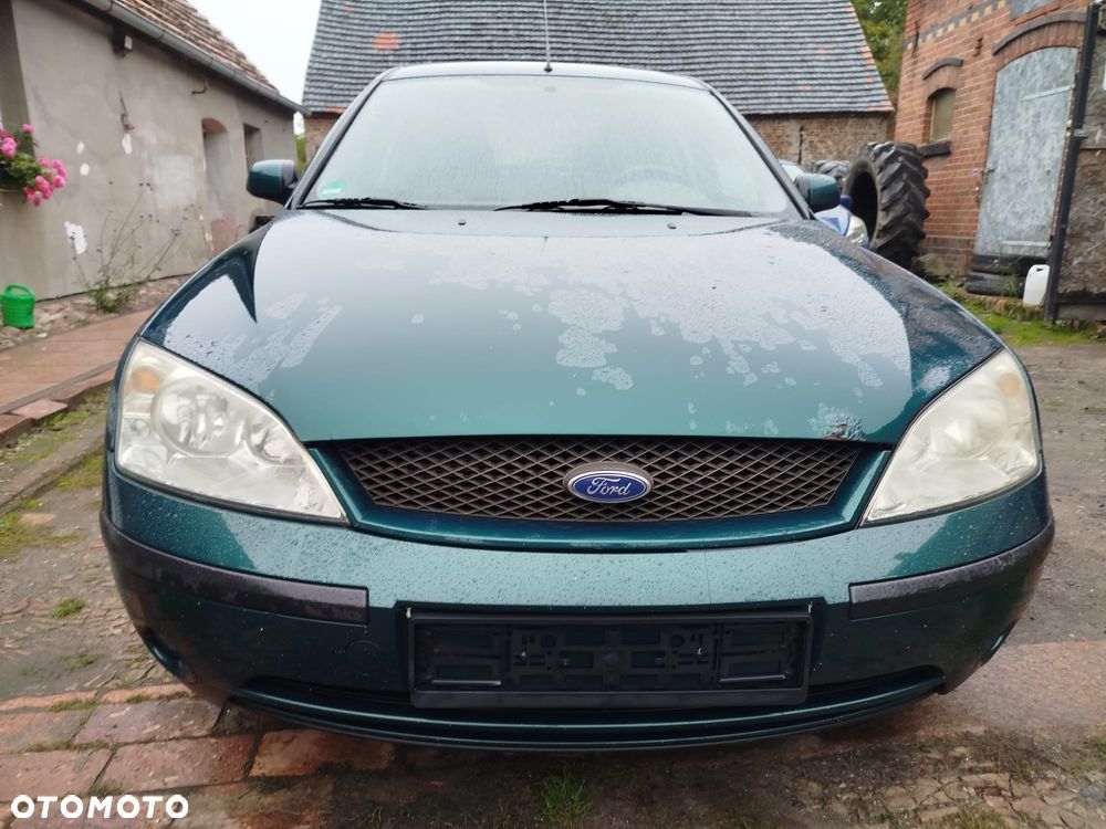 Ford Mondeo 1.8 Ghia - 7