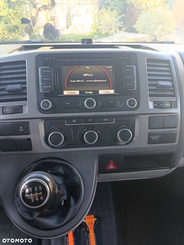 Volkswagen Transporter - 12