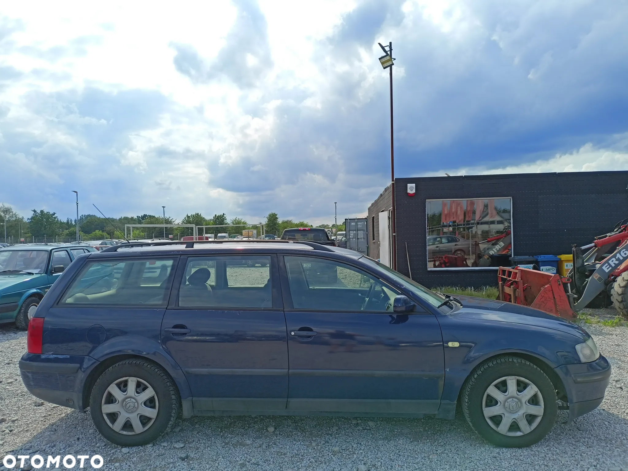Volkswagen Passat 1.6 - 5