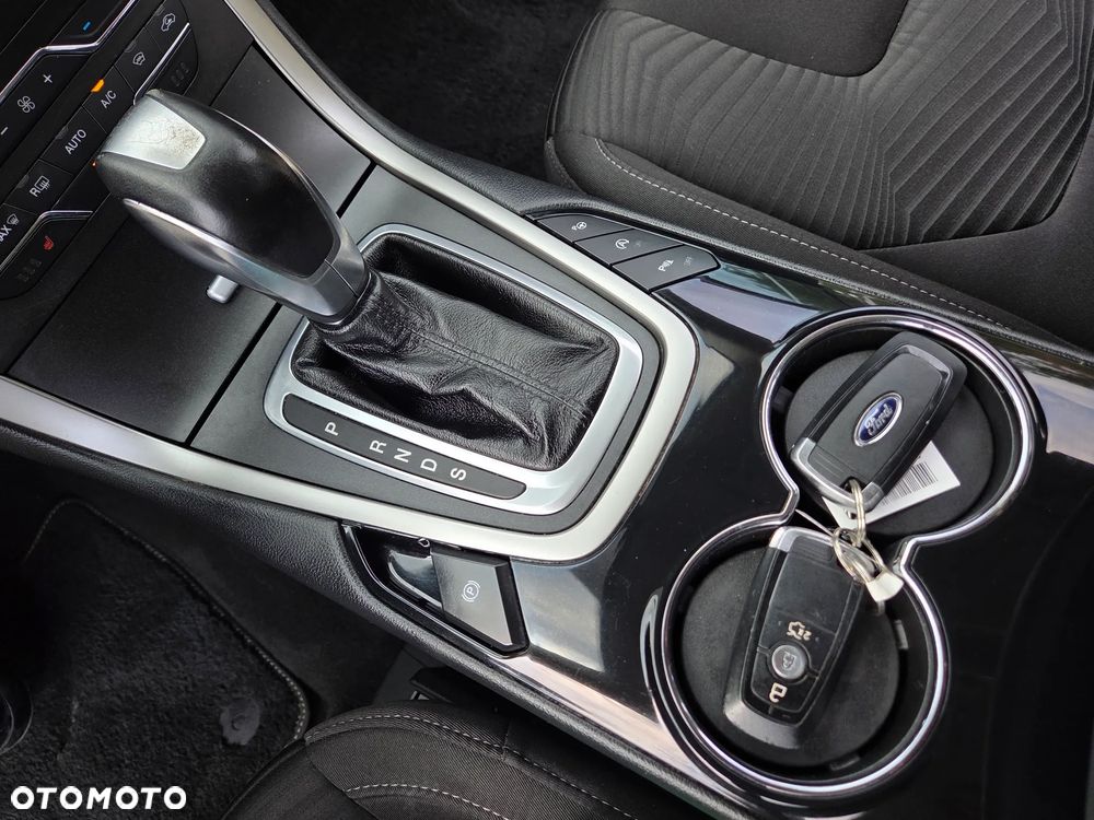 Ford S-Max 2.0 EcoBlue Trend - 38