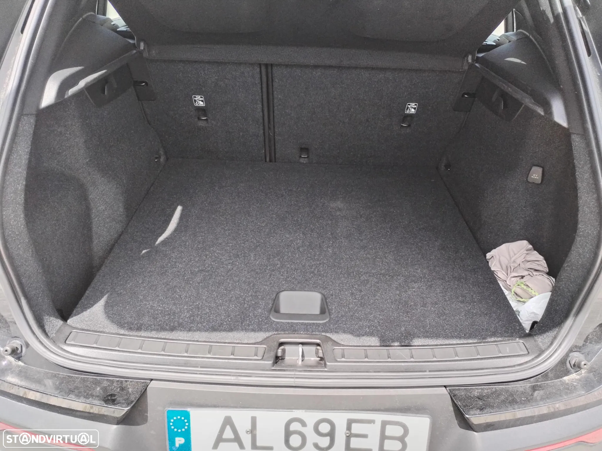 Volvo XC 40 1.5 T2 Essential - 13