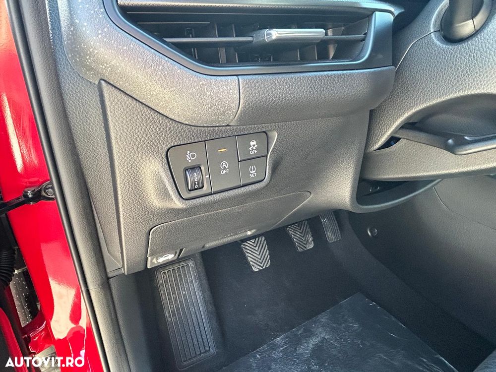 Kia Stonic 1.0 T-GDI 6MT Urban - 28