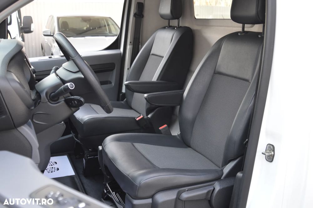 Citroën E-JUMPY 50KW - 11