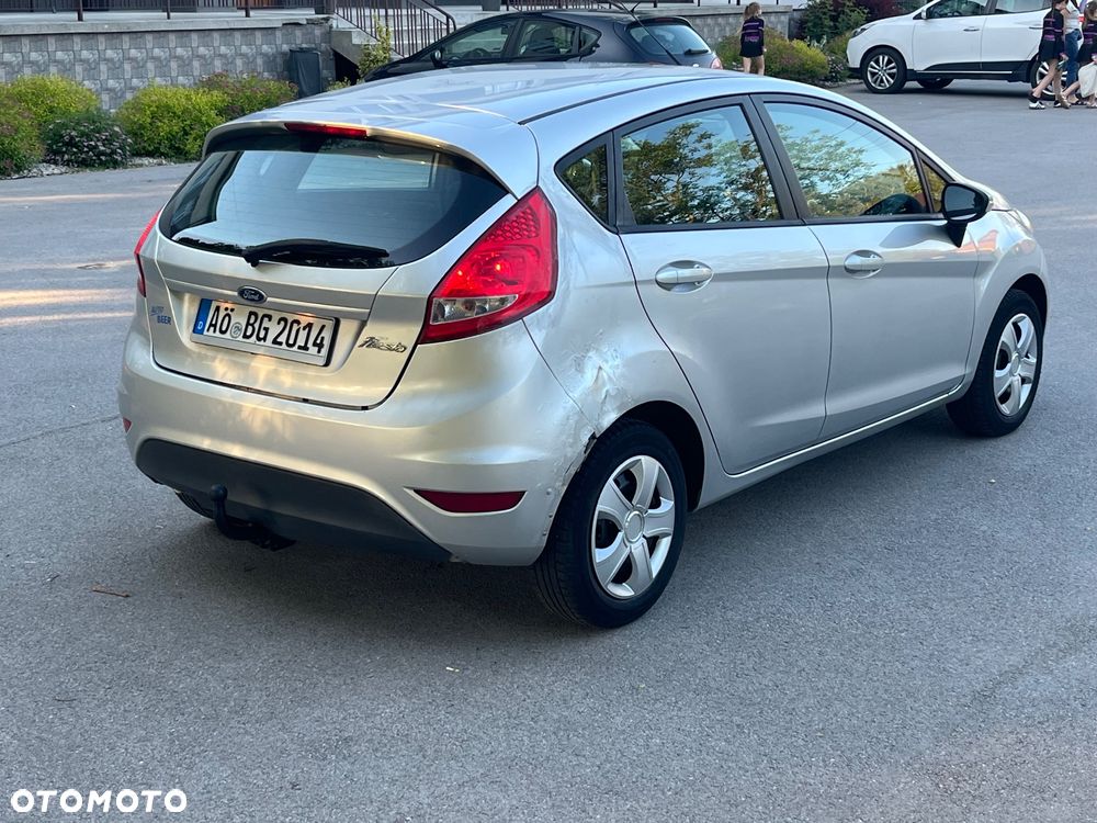 Ford Fiesta - 5