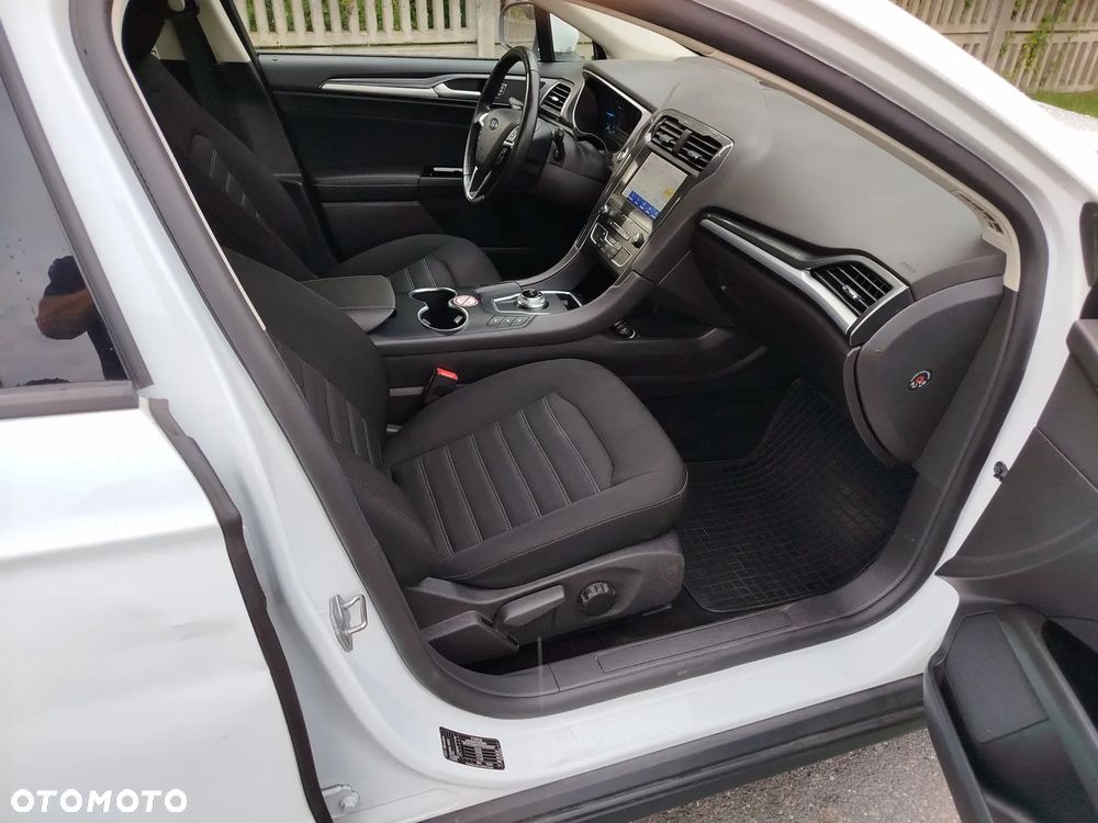 Ford Mondeo 2.0 EcoBlue Trend - 16