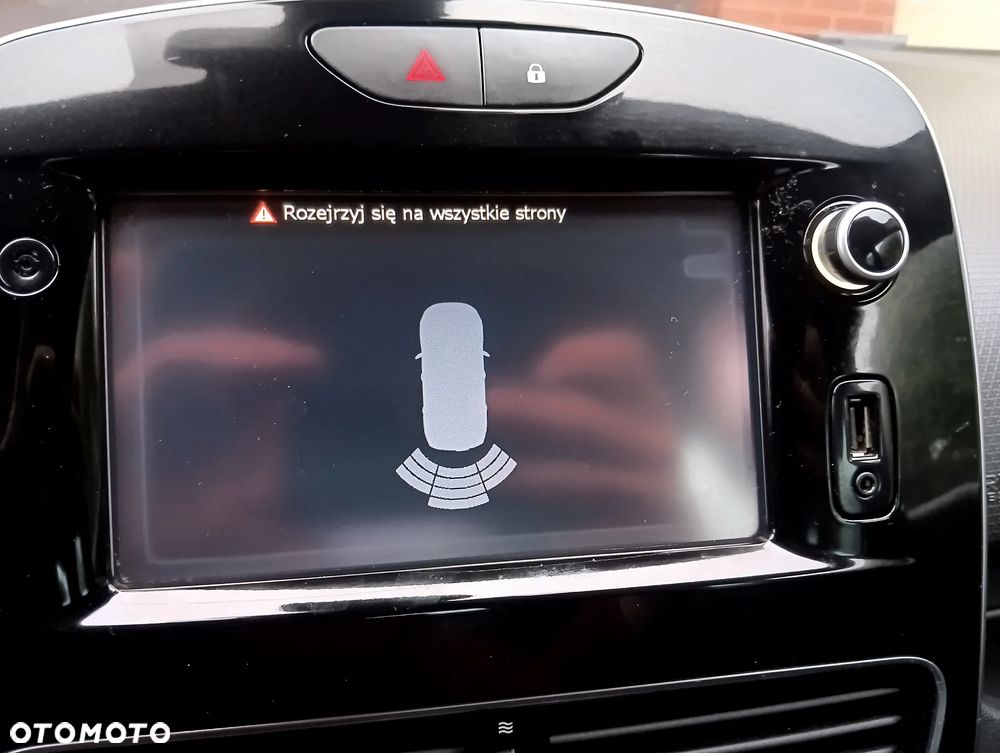 Renault Clio 0.9 Energy TCe Limited - 25