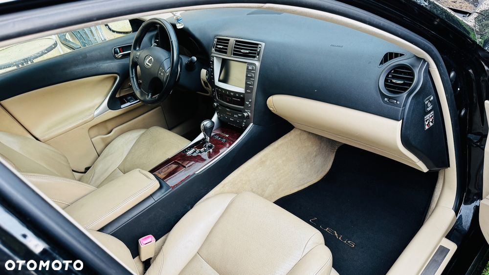 Lexus IS 250 Prestige - 30