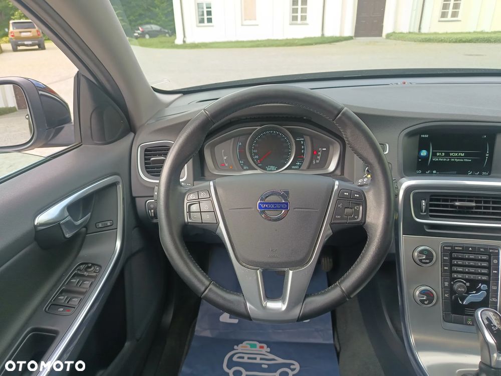 Volvo V60 - 15