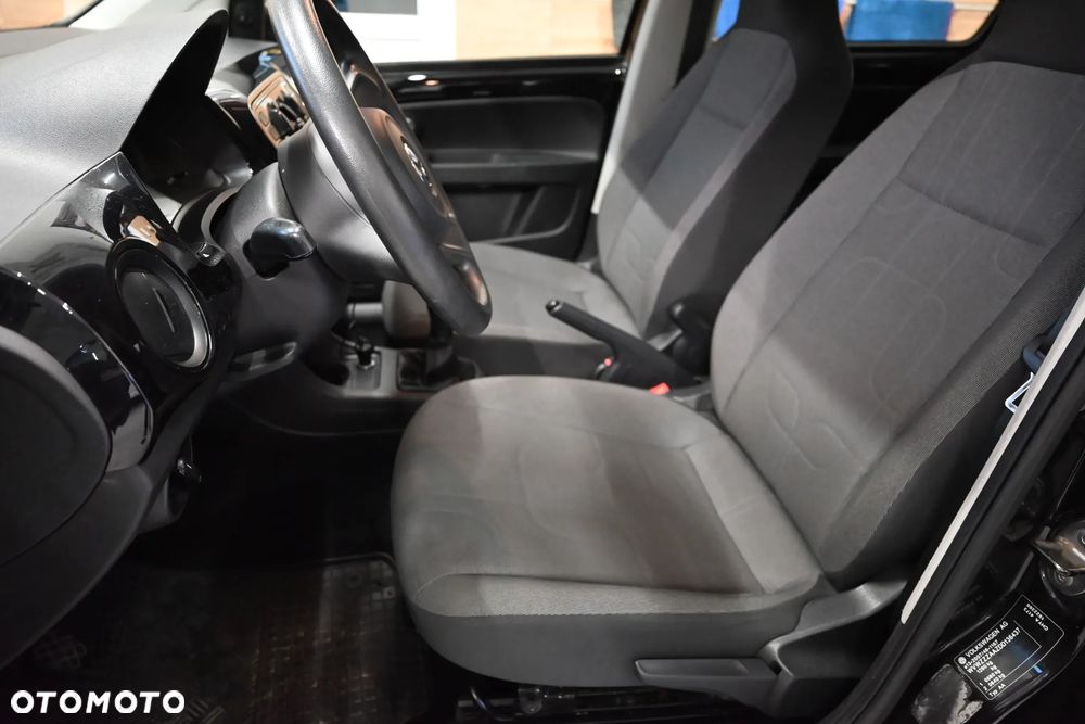 Volkswagen up! 1.0 move - 11