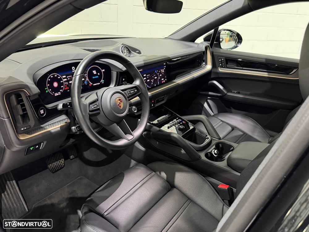 Porsche Cayenne Coupé E-Hybrid - 5