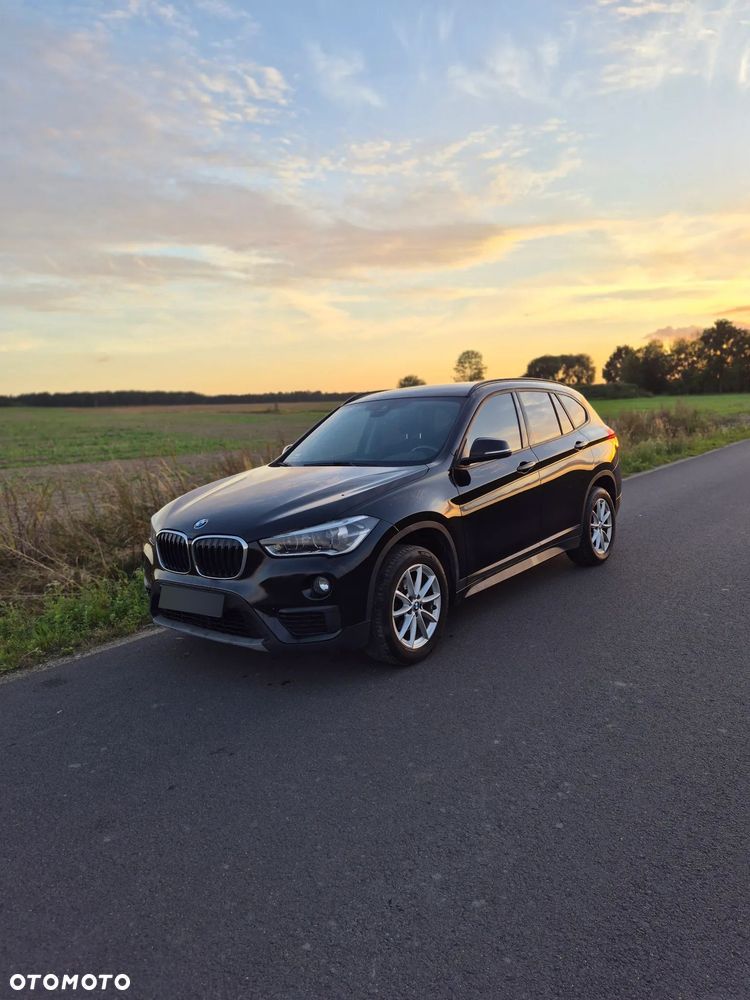 BMW X1 sDrive16d - 4