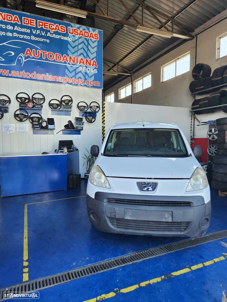Peugeot Partner 1.6 de 2010 ás peças - 2