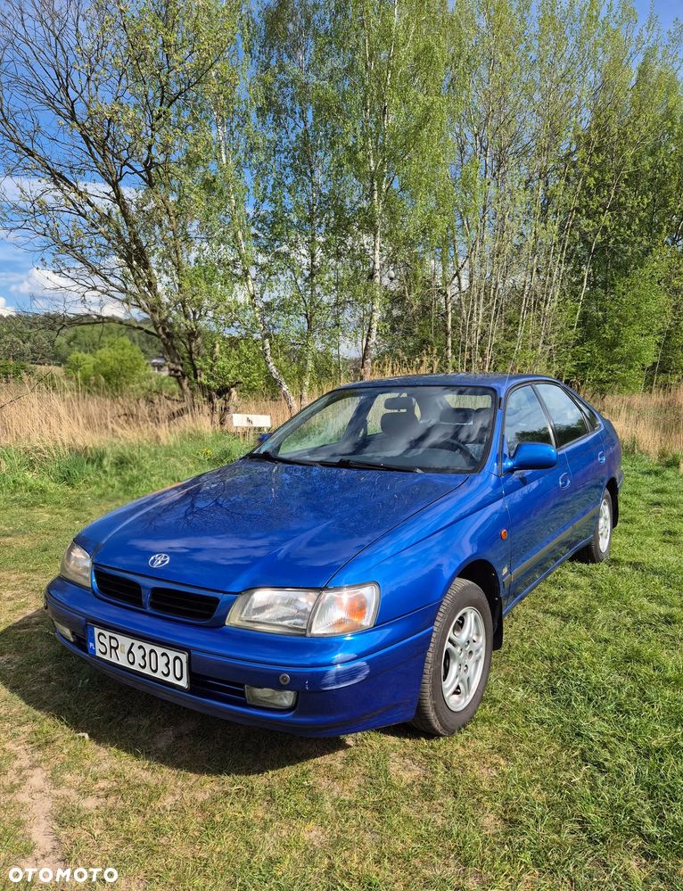 Toyota Carina 1.8 - 3
