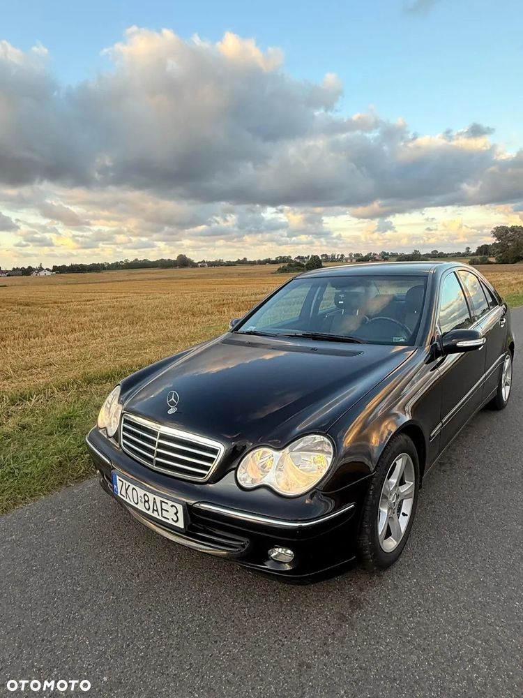 Mercedes-Benz Klasa C 180 Kompressor Automatik Avantgarde - 4
