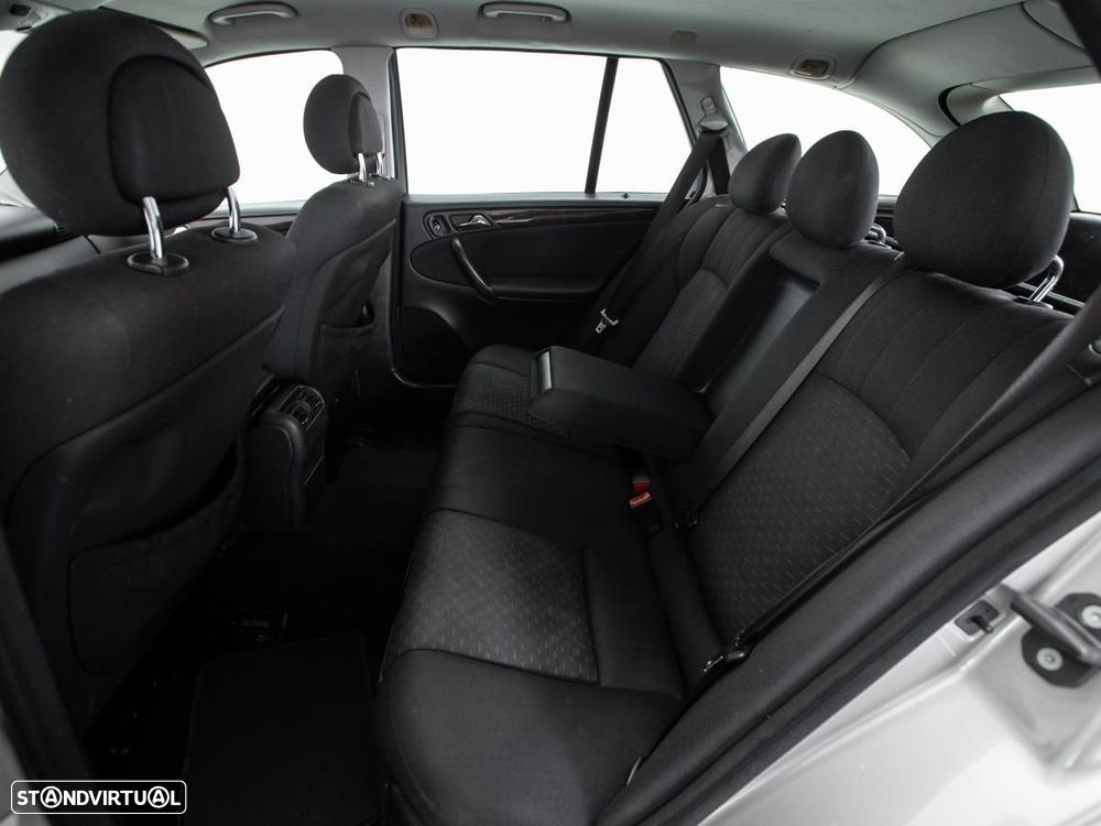 Mercedes-Benz C 220 - 9