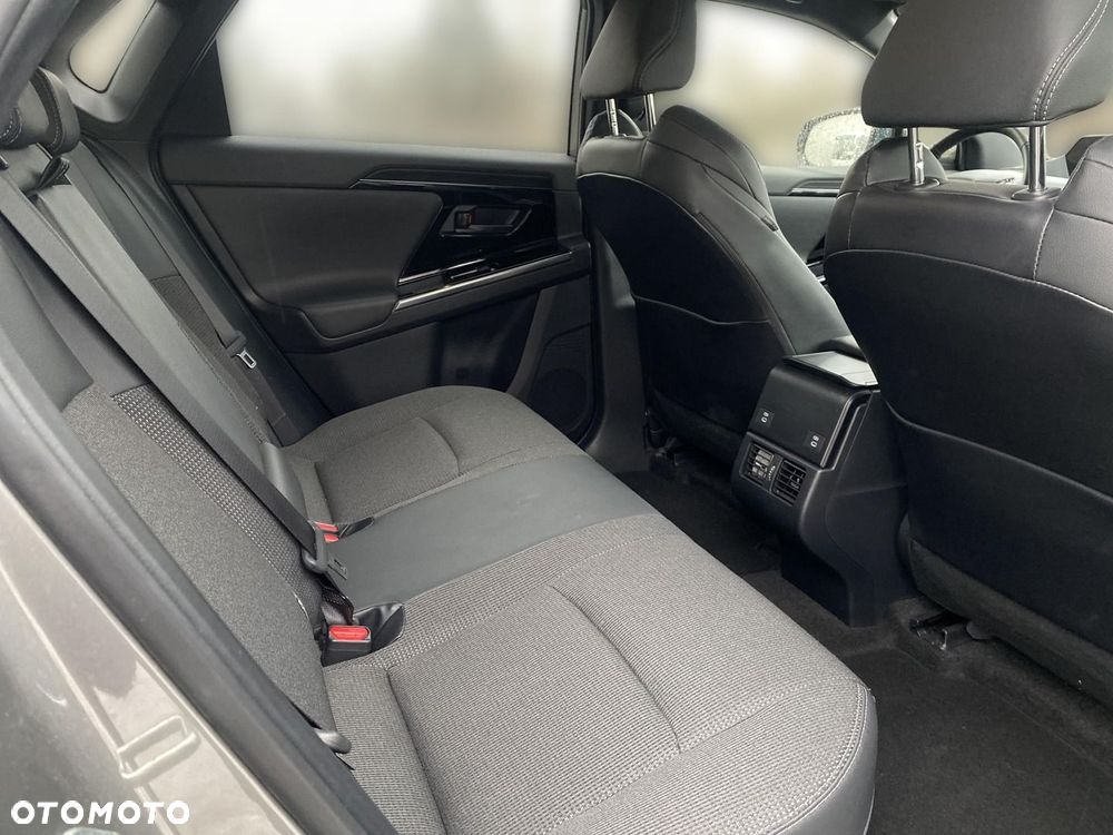 Toyota bZ4X 71.4kWh 4x4 Prestige - 13