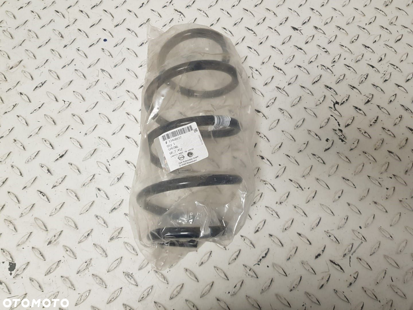 FABRYCZNIE NOWA ORYGINALNA SPRĘZYNA PRZEDNIA ZAWIESZENIA PRZÓD OPEL ADAM 12-19 13468637 - 2