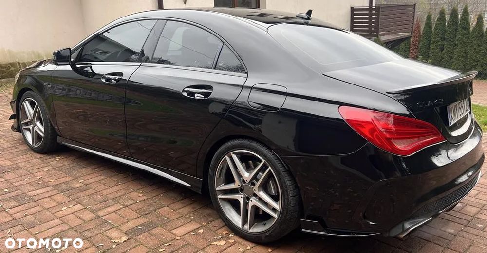 Mercedes-Benz CLA 45 AMG 4-Matic - 6