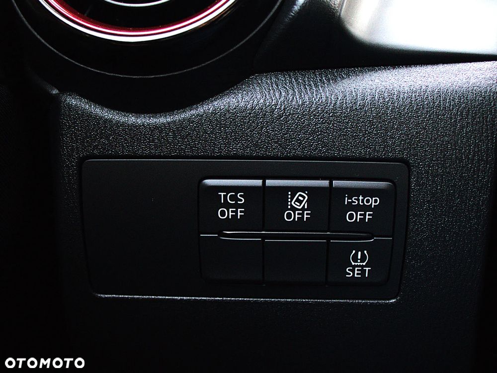 Mazda CX-3 2.0 Skypassion - 31