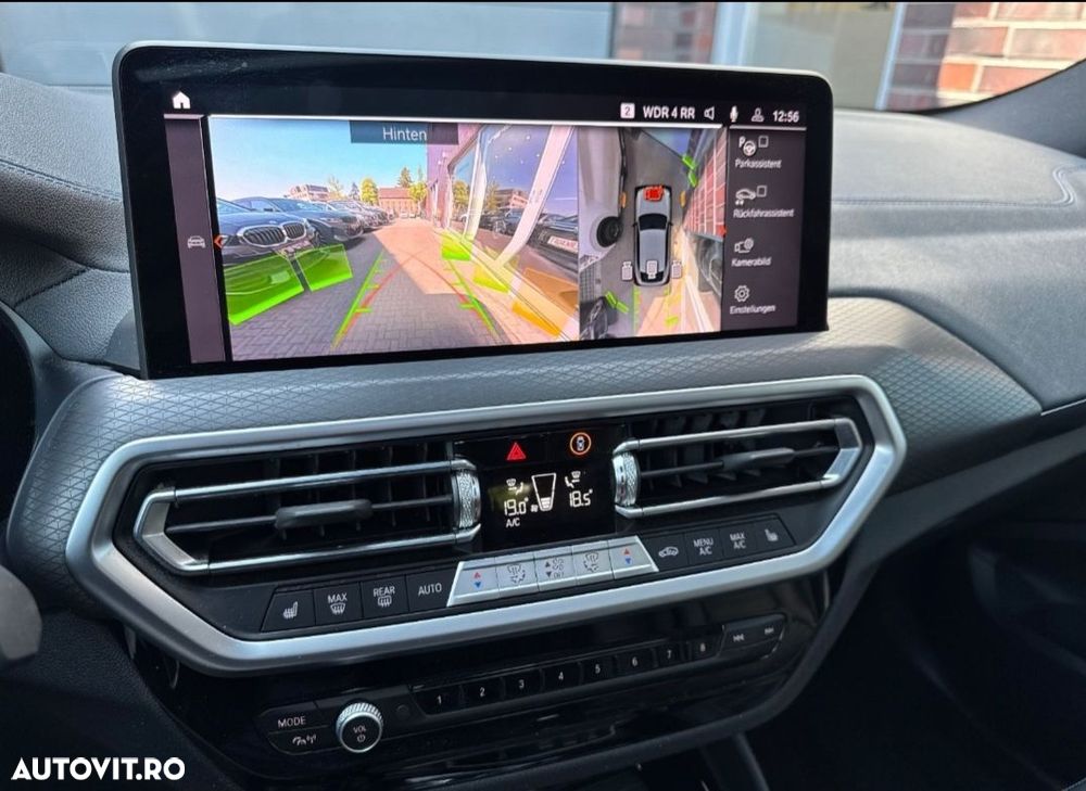 BMW X4 M M40d MHEV - 24