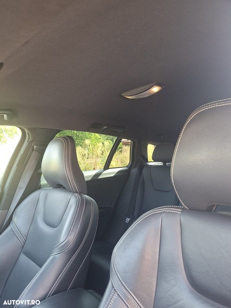 Volvo V60 D3 Summum - 18